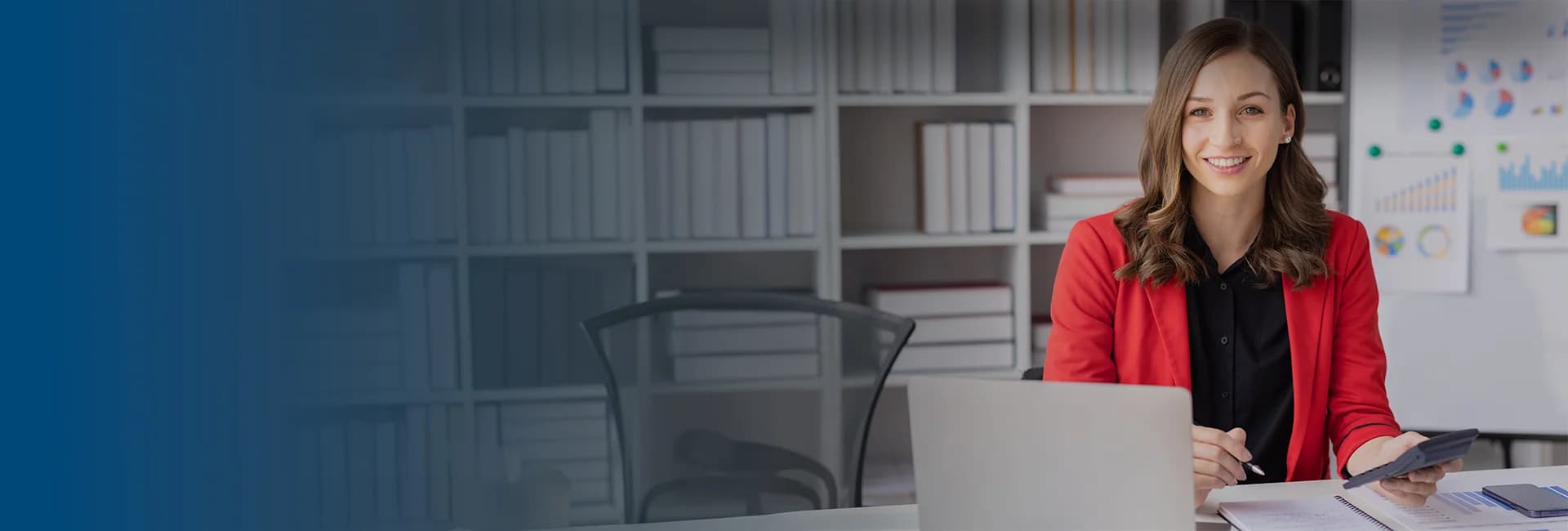 Optimize cash outflow and enhance supplier relationships by staying on top of your payables
